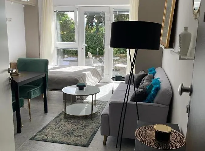 Апартаменты Deluxe *